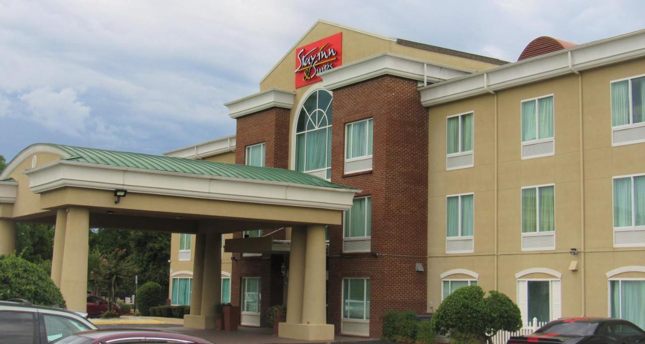 Stay Inn & Suites 蒙哥马利 外观 照片